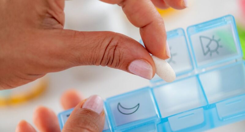 Pharmacist says why he never recommends multivitamins to customers