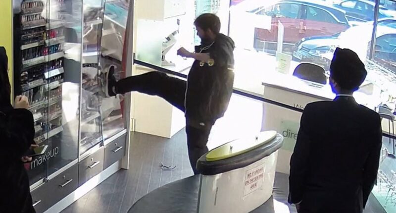 Pharmacy staff warn of 'escalating abuse' from patients