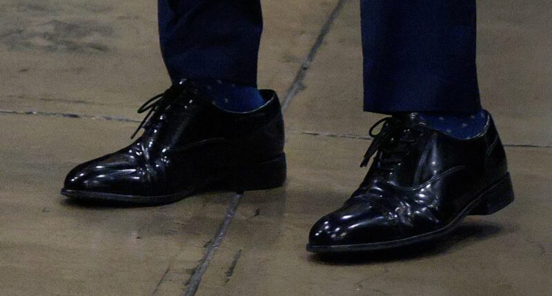 Photo of Rubio's feet go viral as Trump shames aides over shoes