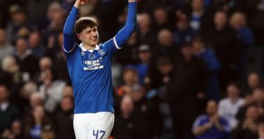 RANGERS 4 ABERDEEN 1: Moore provides the magic as hosts dismantle dismal Dons