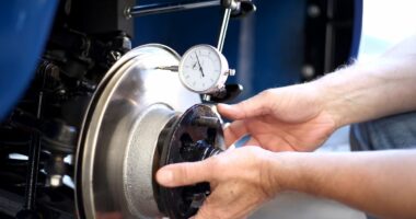 SMALL CAP MOVERS: Surface Transforms loses major customer and it's existential