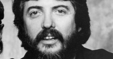 Seals & Crofts band member dead at 85