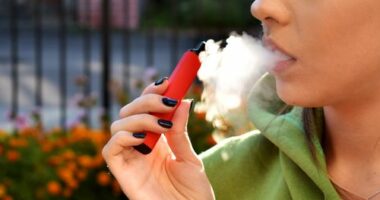 Study confirms parents' worst fears: vaping causes cancer