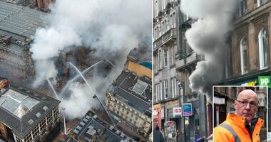 Swinney 'open' to regulation on vape shops after city building razed