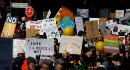 Tens of thousands of 'No Kings' protestors rally in Manhattan against Trump