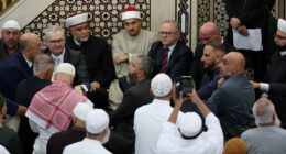 Tense moment Anthony Albanese is heckled at Sydney mosque