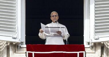 The Pope sends warning to Trump as he breaks his silence on Iran war