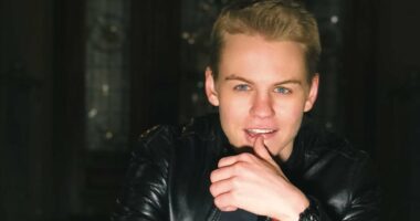 The original manosphere where 'pickup artists' seduced women in public