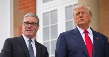 Trump Blasts 'Once Great Ally' Britain for Late Response to Iran Conflict