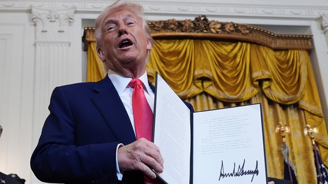 Trump Signs Task Force EO Launching 'Whole of Government' Assault on Fraud