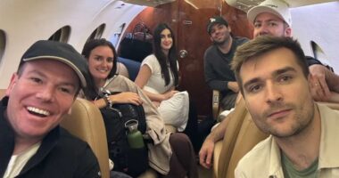 Trump helps MAGA influencers flee Middle East war zone on private jet
