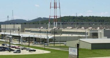 Trump officials announce 10-gigawatt data center, gas plants for former Ohio uranium site