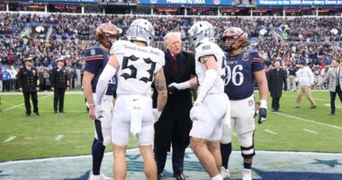Trump orders 'exclusive window' for annual Army-Navy football game