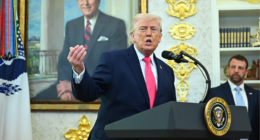 Trump says he'll sign order to pay TSA agents as Congress struggles to reach funding deal