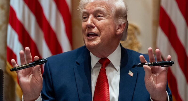 Trump to sign order to 'immediately pay our TSA Agents'