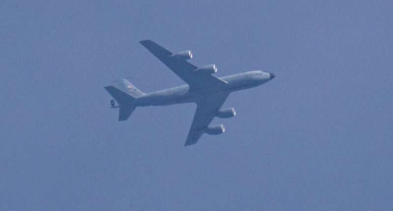 US Air Force plane declares emergency as it flies into UK base