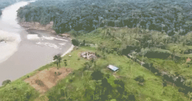 Explosion on an alleged narco-terrorist supply complex