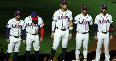 USA baseball team slammed for national anthem gesture before WBC final