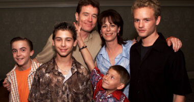 Who Plays Dewey In The Malcolm In The Middle Revival Life's Still Unfair?