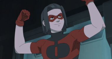 Who Voices Oliver Grayson In Invincible Season 4?