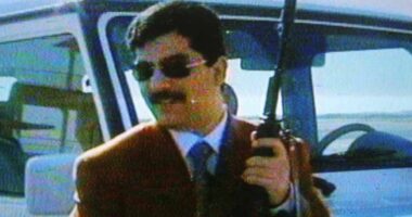 With a note from his father, he conducted the biggest bank heist of all time