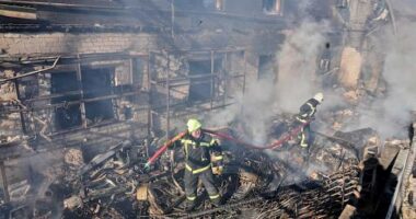 Zelenskyy says Ukraine waiting on US and Russia to set next round of talks