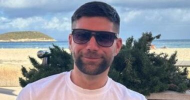 'Fit and healthy' builder, 40, who shrugged off back pain as a work injury devastated to be told it was symptom of terminal prostate cancer