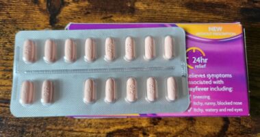 'Miracle' 27p hay fever 'cure' eliminates 'all symptoms’ without prescription