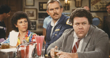 10 Hit '80s TV Shows That Haven't Aged Well