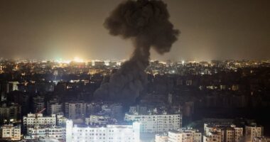 US puts pressure on Israel to pause strikes in Lebanon