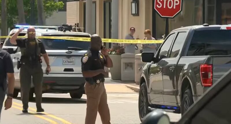 Active shooter opens fire at Louisiana mall food court