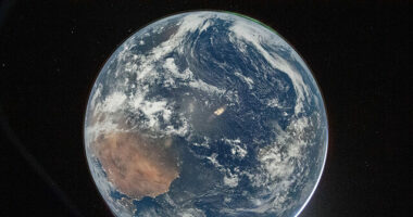 Artemis II Astronaut Shares Gospel Before Losing Signal with Earth