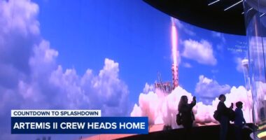 Artemis II: Space lovers across Chicago area eagerly watch splashdown, witness NASA's historic mission around the moon