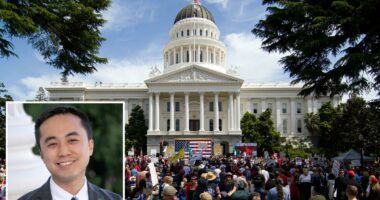 Bill to let California state workers stay remote advances