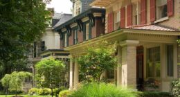 Booming borderland gem overcomes reputation for unfriendly locals