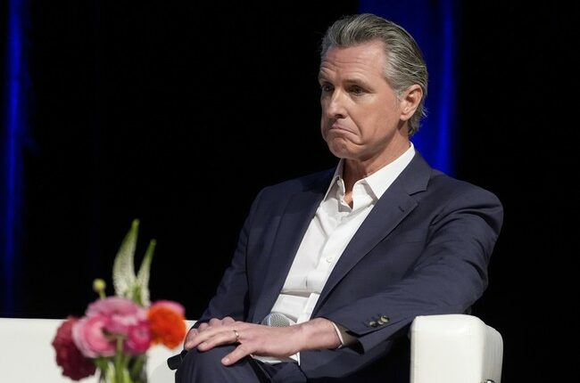 California's Nutria Nightmare: Someone Really Likes These 20-Pound Rats