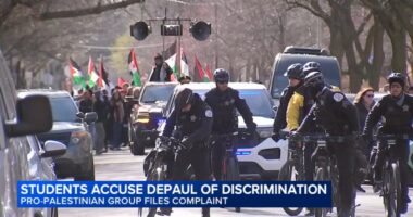 Chicago protest: DePaul students call for university to reinstate Students for Justice in Palestine at Lincoln Park school