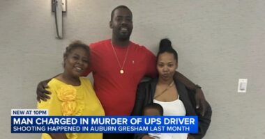 Chicago shooting: Xavier Wilson charged after UPS driver Michael Hunter shot to death on Hermitage Avenue in Auburn Gresham: CPD