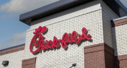 Chick-fil-A torched by customer after sandwich is compared years apart