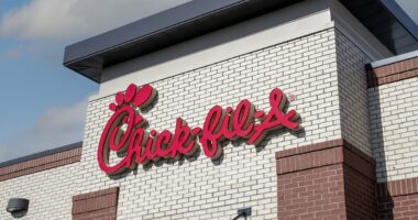 Chick-fil-A torched by customer after sandwich is compared years apart