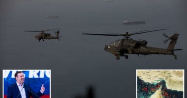 Dem Sen. Chris Murphy bizarrely applauds disputed report that Iran broke through US blockade: ‘Shameful’