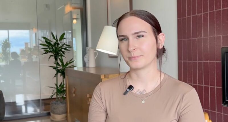 Deputy was mocked at work for breastfeeding, lawsuit says