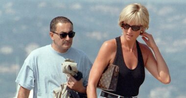 'Diana wanted more children and could have converted to Islam': RICHARD KAY reveals the innermost wishes of the late princess in the Palace Confidential newsletter