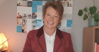 Divorce coach shares vital conversation to have during split