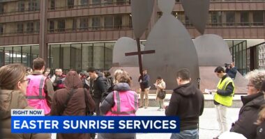 Easter Sunday services, Chicago: Daley Plaza hosts Sunrise Service; Fourth Presbyterian Church to worship Catholic holiday