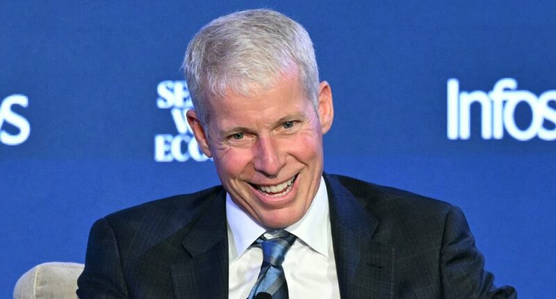 Energy czar reveals when gas will drop below $3 a gallon again