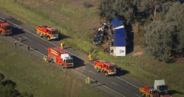 Five in hospital after serious truck crash closes Hume Freeway in Victoria