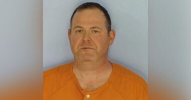 Florida doctor charged after allegedly removing wrong organ during surgery