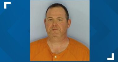 Florida doctor charged in 2024 death of patient who had wrong organ removed, Walton County sheriff's office says