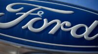 Ford recalls 422,000 trucks and SUVs for wiper defect